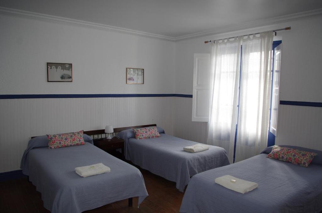Pension "La Marina" Кастро-Урдиалес Екстериор снимка